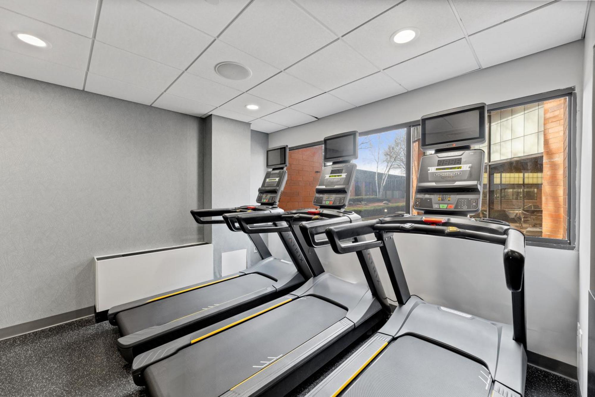 Delta Hotels By Marriott Mount Pleasant Racine Esterno foto