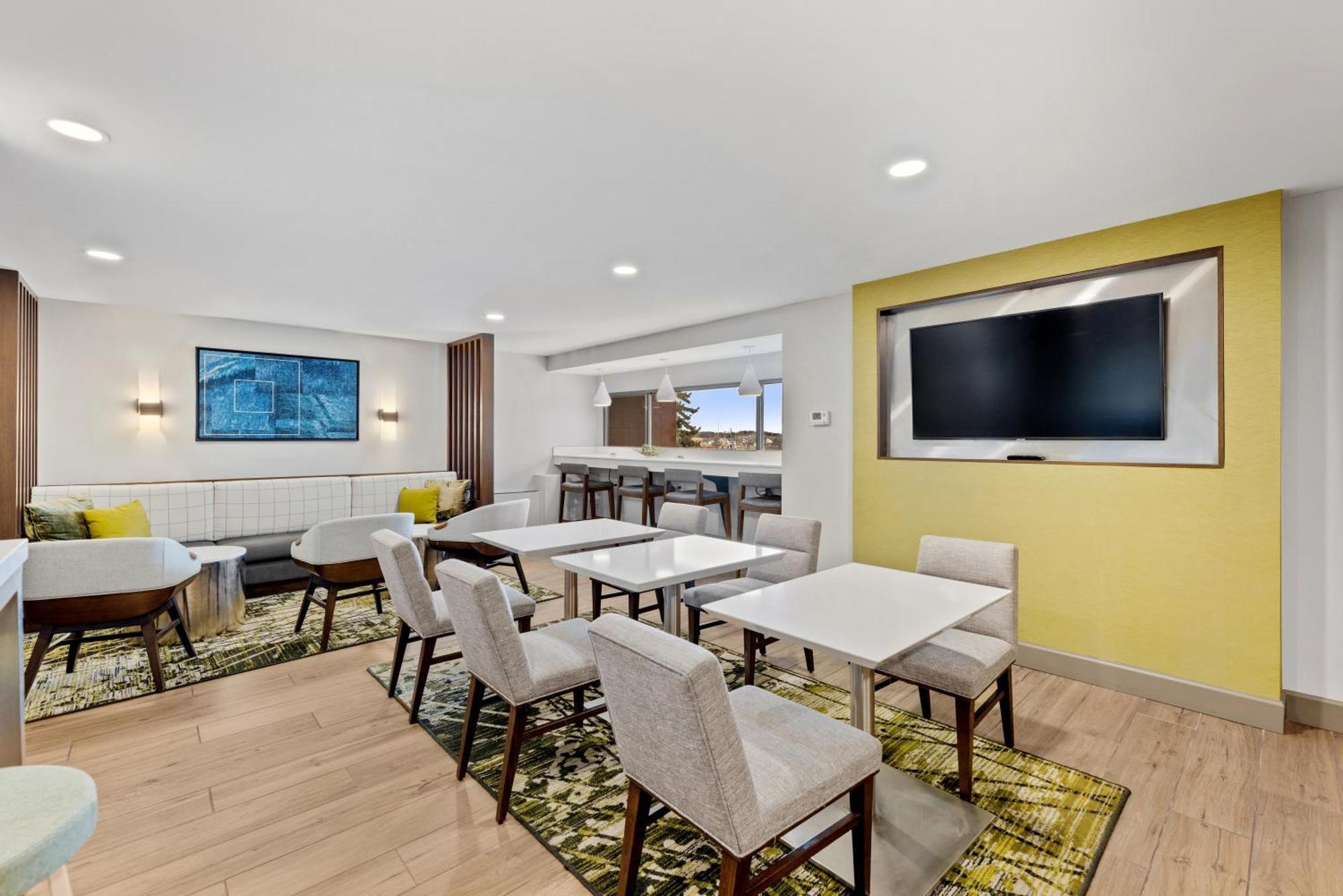 Delta Hotels By Marriott Mount Pleasant Racine Esterno foto