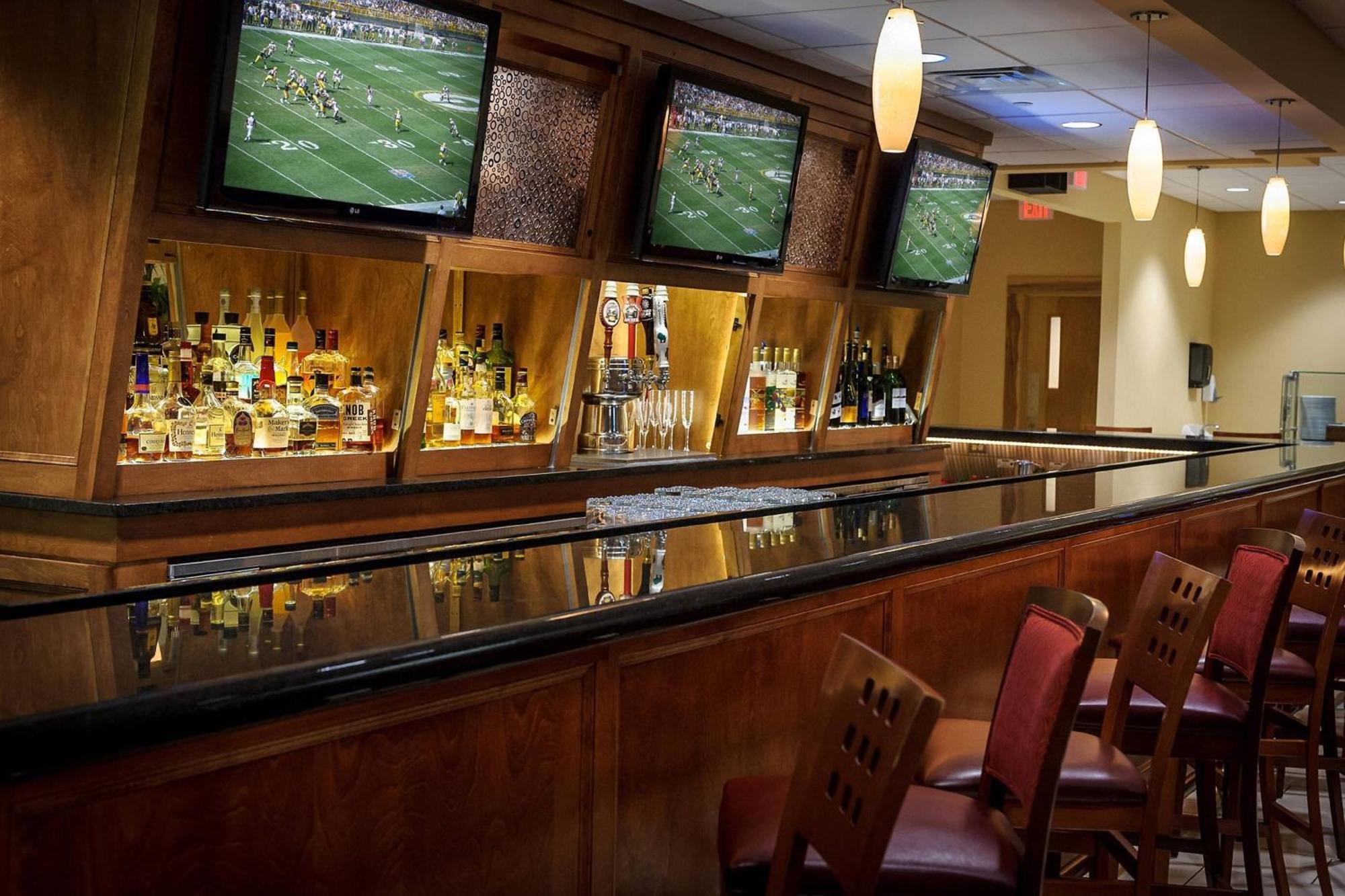 Delta Hotels By Marriott Mount Pleasant Racine Esterno foto